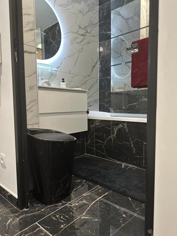 Charme Et Confort A Borderouge Toulouse Eksteriør billede